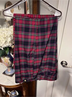 Plaid Tartan Wrap Skirt in Black and Red